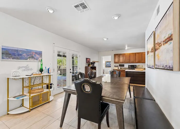 Cactus Breeze Retreat With Pool Hot Tub And 2 * Scottsdale