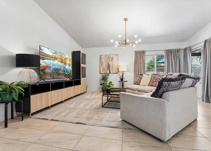 Holiday home Cactus Breeze Retreat With Pool Hot Tub And 2 *