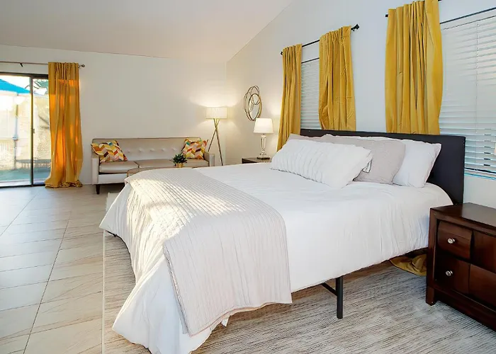 Holiday home Cactus Breeze Retreat With Pool Hot Tub And 2